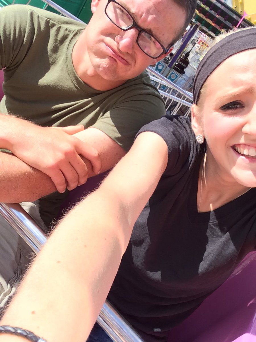 lindsey_revoldt's tweet photo. Throwback to last years fairs with the bestfriends #fair #cantwaitforthisyear https://t.co/VwU7Gq2CpM