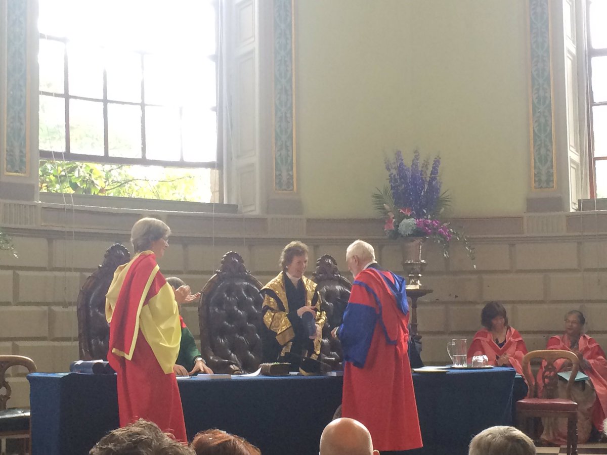 tcddublin's tweet photo. James Patrick Donleavy @JPDonleavy receiving his #HonoraryDegree at @tcddublin today https://t.co/hn3rJkzMin