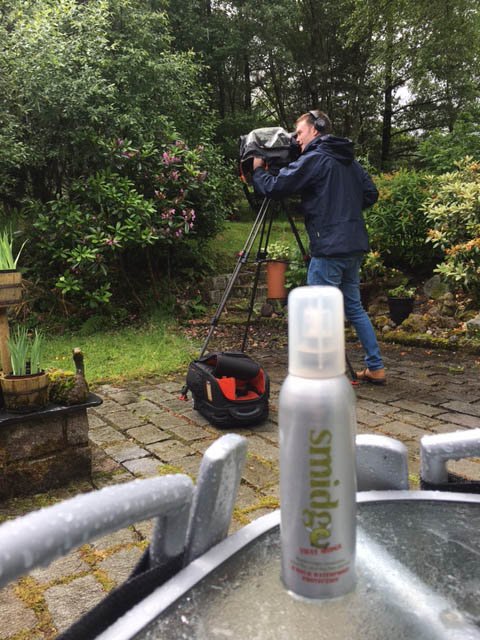 SmidgeForecast's tweet photo. Midgy day in Glencoe filming @midgewatch project with @Davyshanks @STVAberdeen #Smidge was a life saver! https://t.co/qJMWT916dW