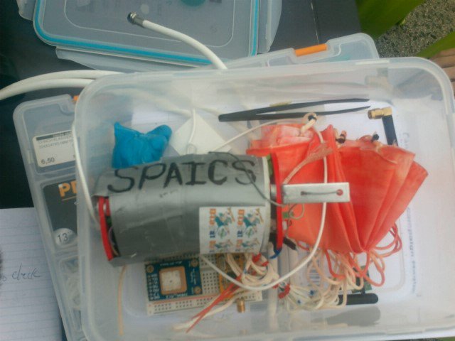 nerdsin210's tweet photo. #spaics #cansat2016 launch postponed for 3rd time, now 17:30.  more updates soon #letsgotospaics https://t.co/TVbTyhoW0k
