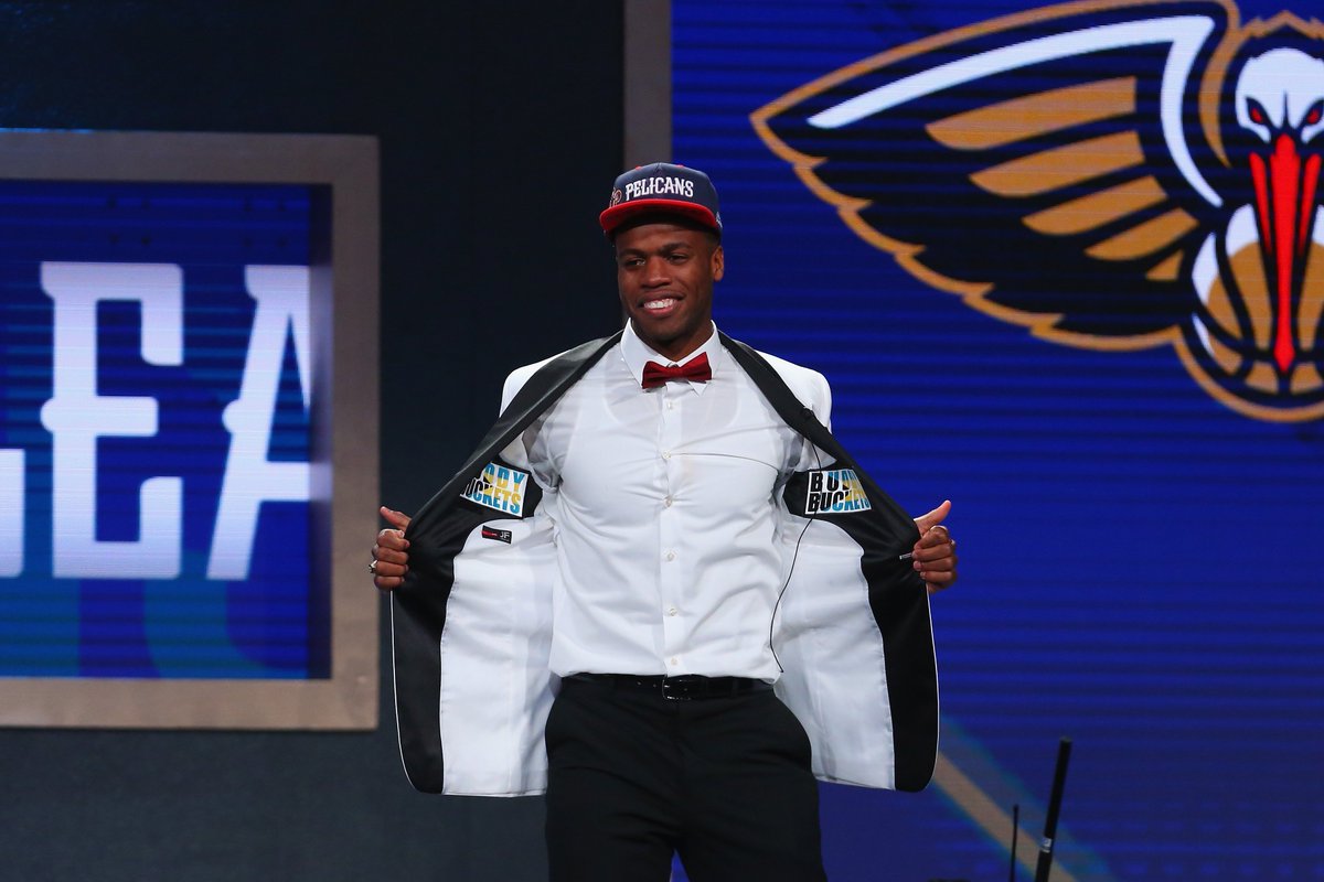 NBA's tweet photo. Vibrant @buddyhield bringing 'swagger' to @PelicansNBA (via @SHowardCooper): https://t.co/XNvwbcECoK https://t.co/iVZH8SiyT5