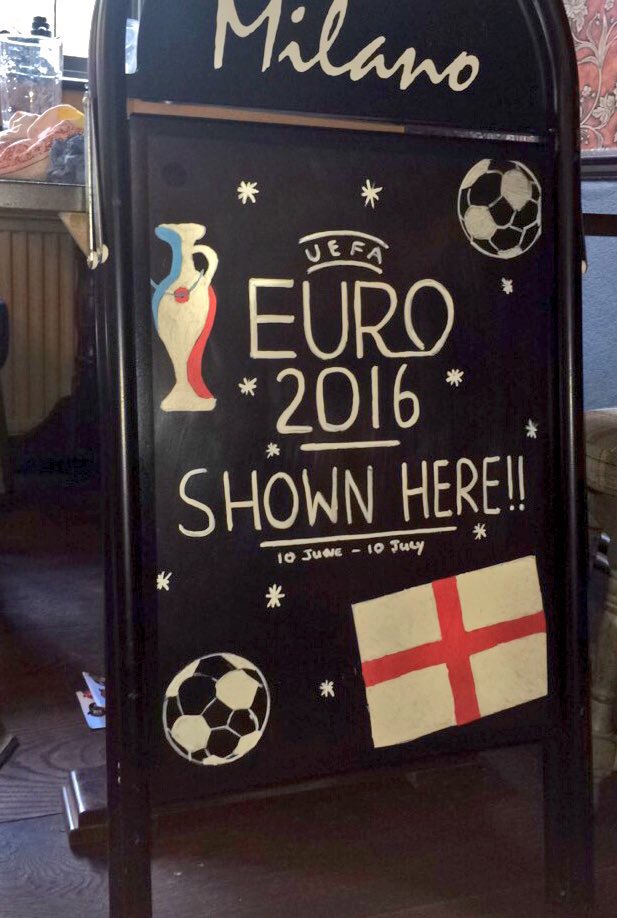 OMAAylesbury's tweet photo. Our NEW Euro 2016 board! Join us as you watch choose from our 9 rotating real ales and ciders! #EURO2016 #Aylesbury https://t.co/ERDYDh44ia