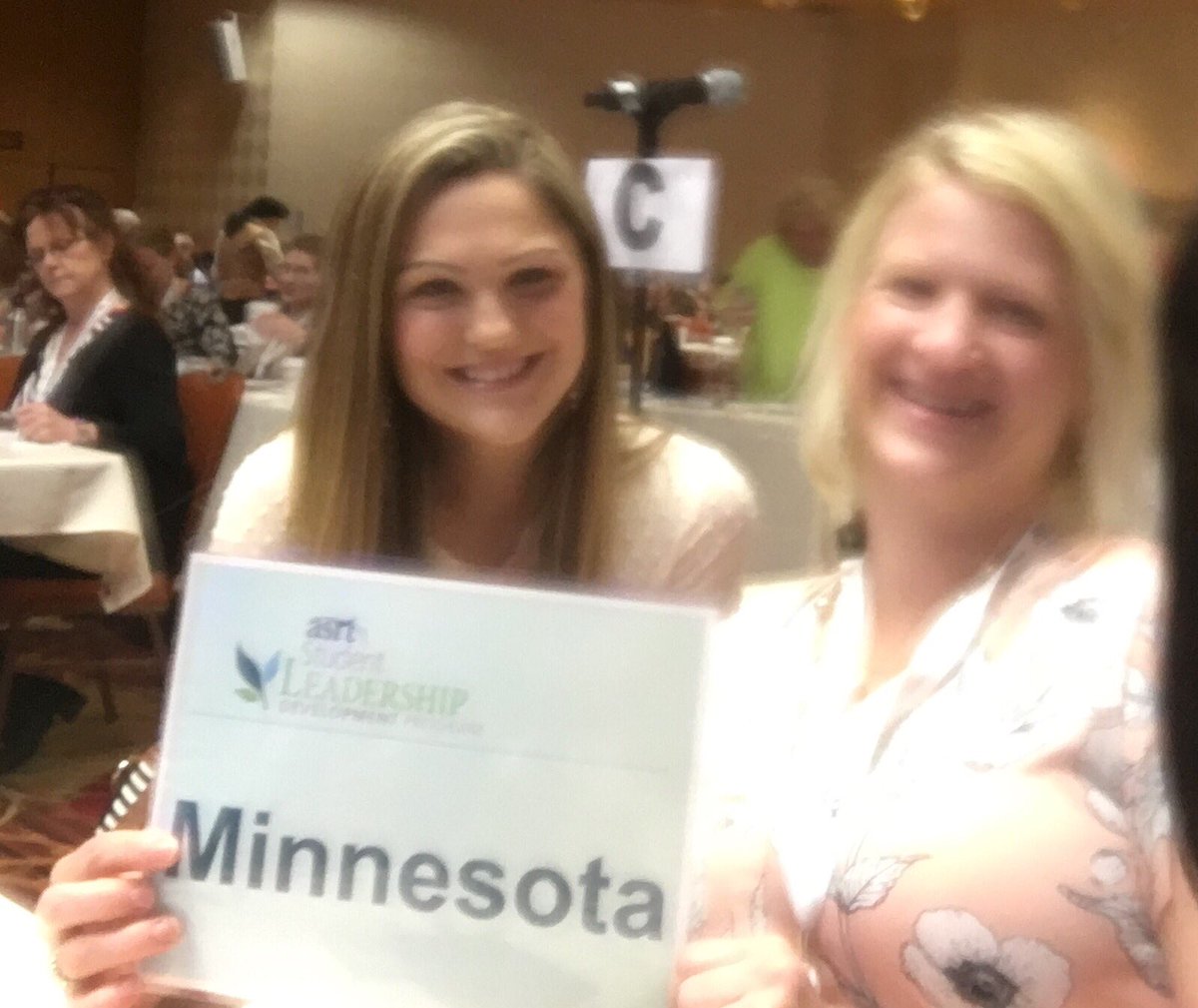 MSRT_MN's tweet photo. MN student leadership program. 💕 #ASRT16 @jnachreiner1 @jluca04 https://t.co/Hgv78Fm3Ta