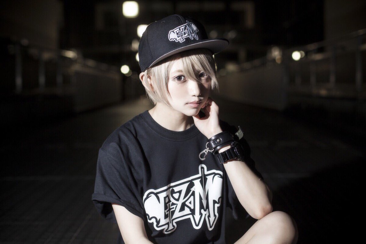 篠崎こころ　グッズ　4点セット F0Vx8MzaQAAJ27i.jpg