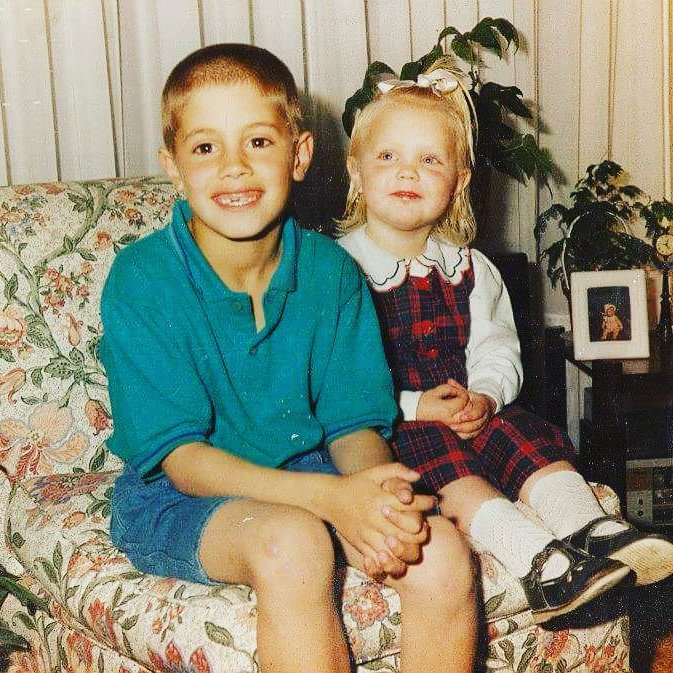 fedeandersen's tweet photo. Feliz cumple hermana! Q pases un día espectacular!! Te quiero!!!! @SofiaIAndersen https://t.co/XsOSF1yRbG