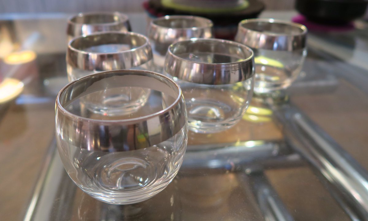 JustLModern's tweet photo. #vintage #dorothythorpe #rolipoli glasses. #midcenturymodern #mcm #retro https://t.co/WCnbLkXbxh