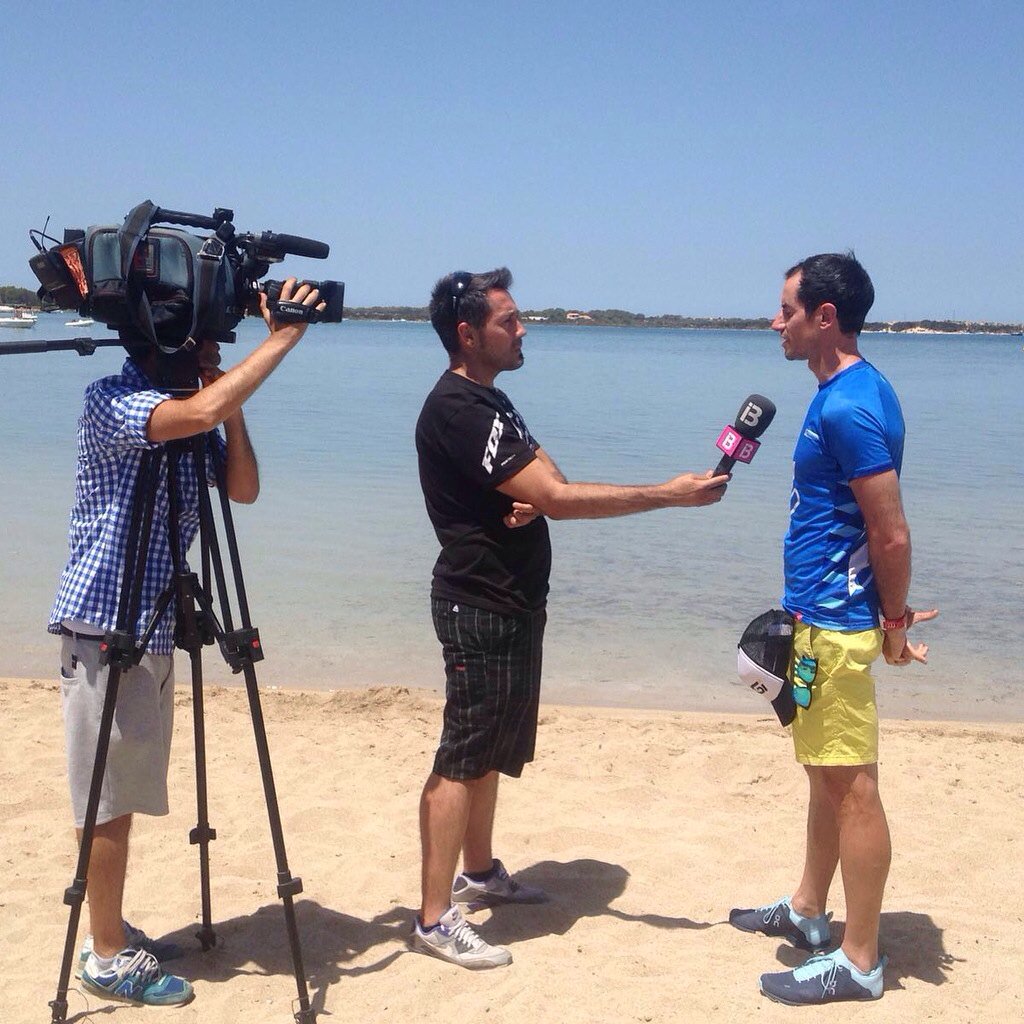 RicardTriFisio's tweet photo. #interview #entrevista en @IB3 @EsportsIB3 sobre mi clasificacion para #ironman #kona #worldchampionchip ! https://t.co/tbH5EcRJp2