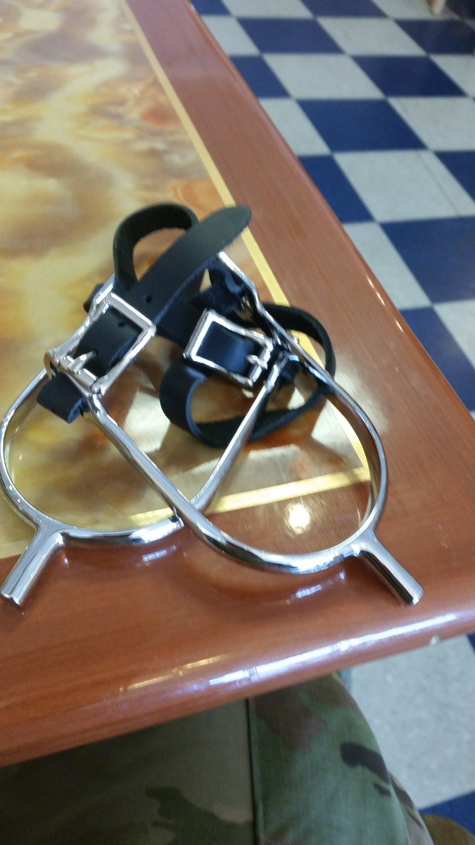 Dekarch's tweet image. Eating victory pho while killing time before my Spur Ceremony. #Aieeyah @3dCavReg