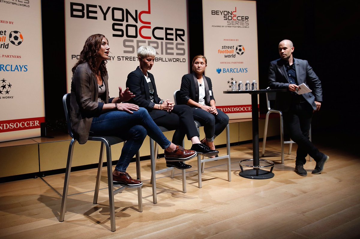 hopesolo's tweet image. Thank you @BeyondSport for having us on last night's panel to discuss equality! #equalplayequalpay #beyondsoccer