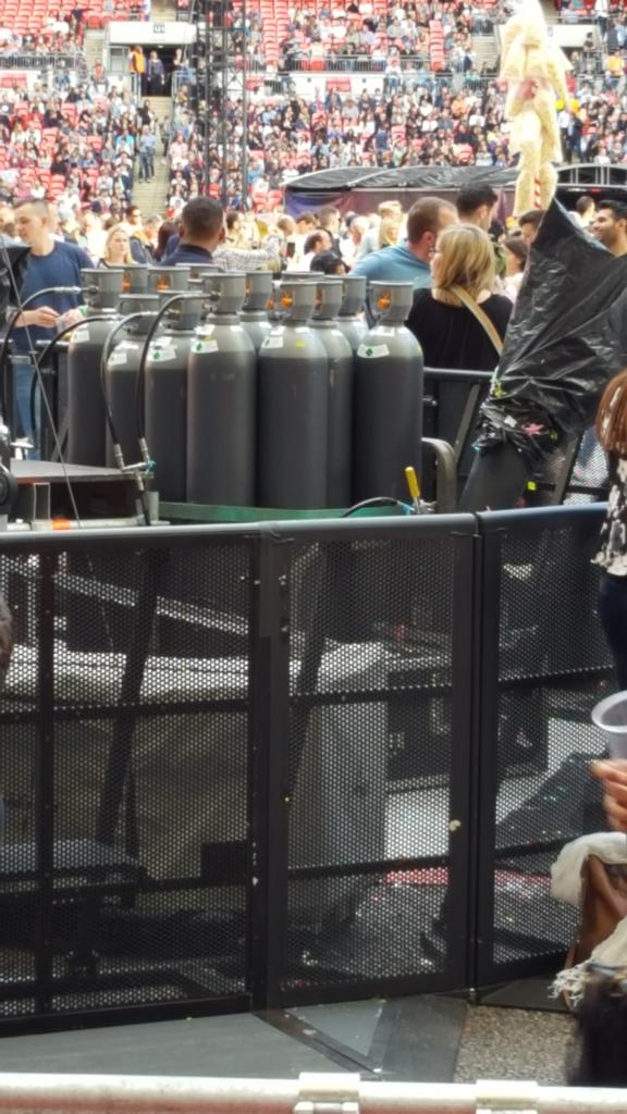 That's a lot of gas for a confetti cannon....
