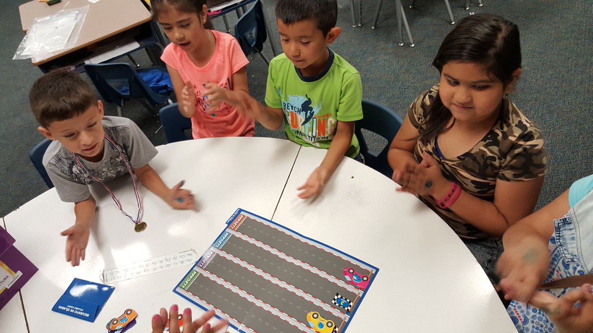 racastillo07's tweet photo. First graders playing a syllables game in Ms. Salinas' class! 
@LamarCISD #lcisdSSA2016 https://t.co/mOAm2hrG9r