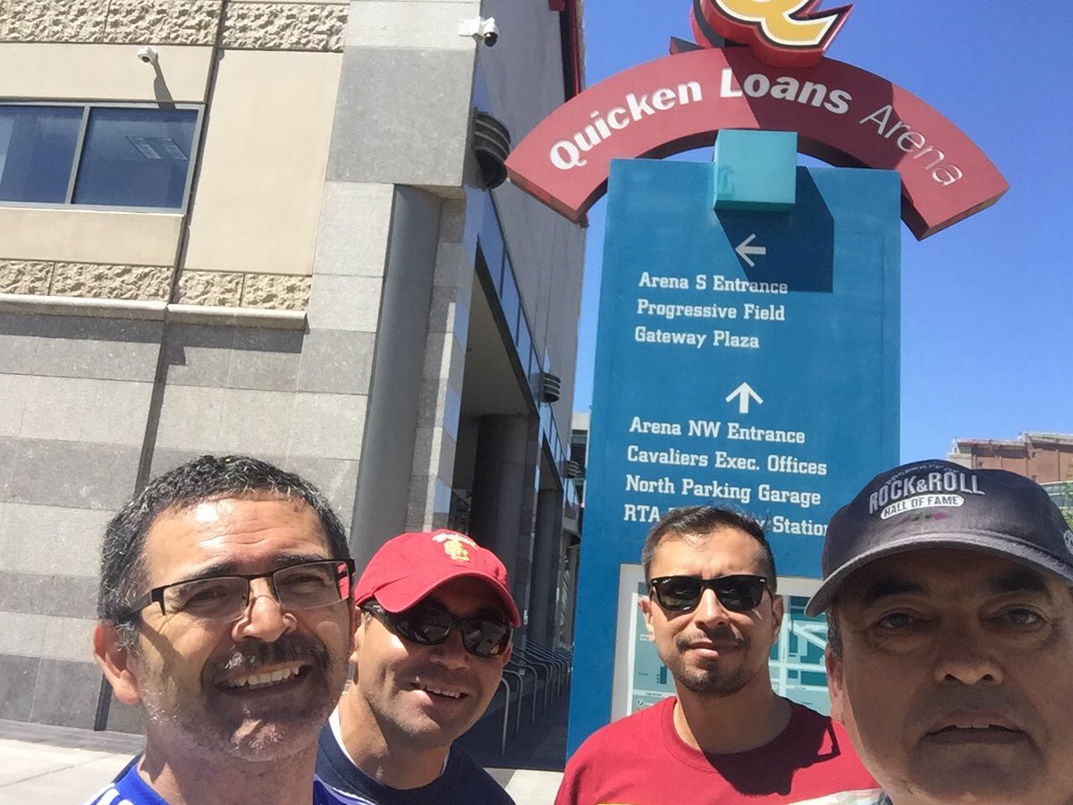 Guiller66851508's tweet photo. ISLC Dragons Quickens Loans Arena #issnsummer16 https://t.co/OWKGeQdm0m