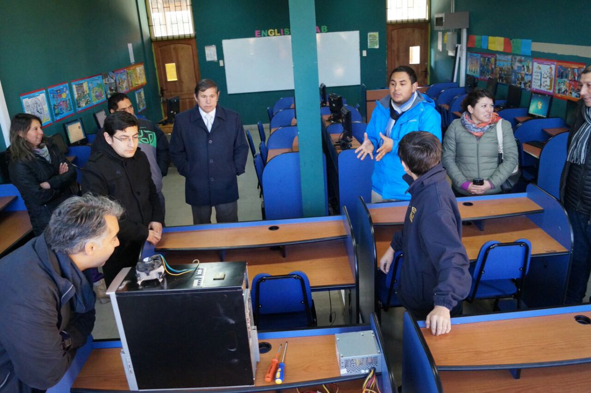 marcoporchile's tweet image. En San Nicolás conociendo experiencia innovadora en Liceo Técnico. Más actividades extraescolares para aprendizaje