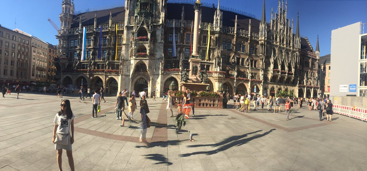 rggonzalo's tweet photo. Iraqi Olympic team visiting Munich! #goIraqgo #waytoRio https://t.co/o1vJmtpbdW