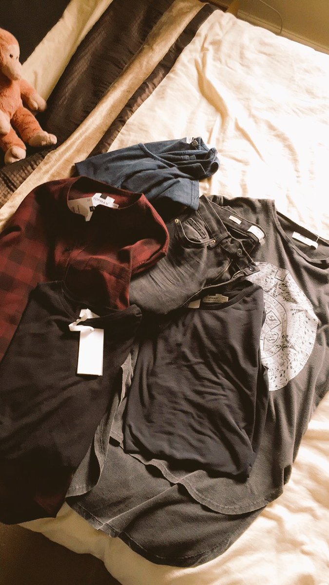 benjamindiath's tweet photo. Oops...it happened again! ๐ #topmansale #Yesplease #FF https://t.co/K6edKyJlim