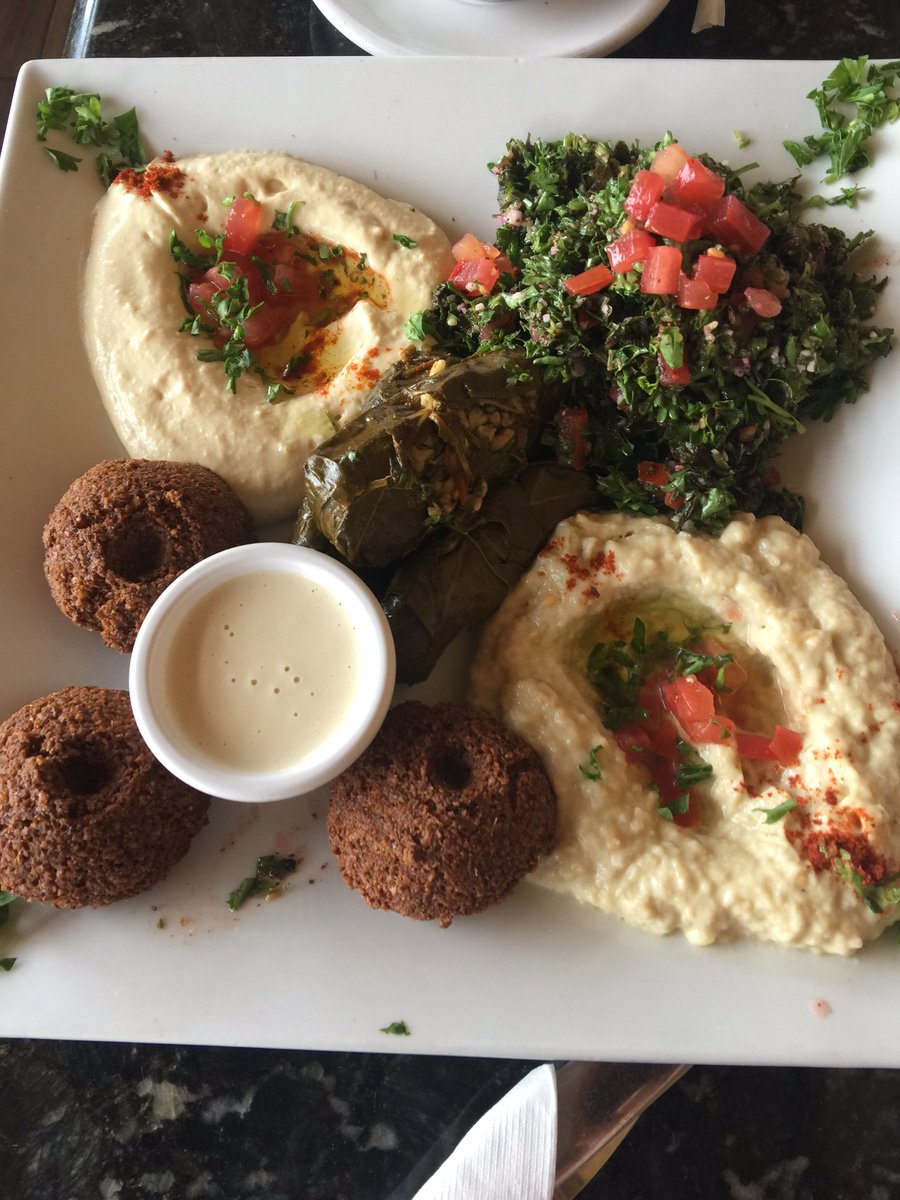 LAhummus tweet picture