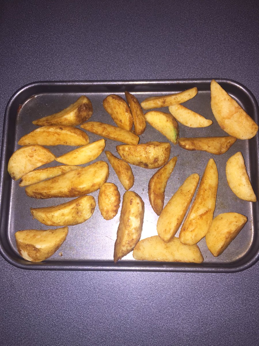 _poppyphillips's tweet image. Zara wants wedges and that is what she&apos;ll get @zaraLOU_ #topsis 😏