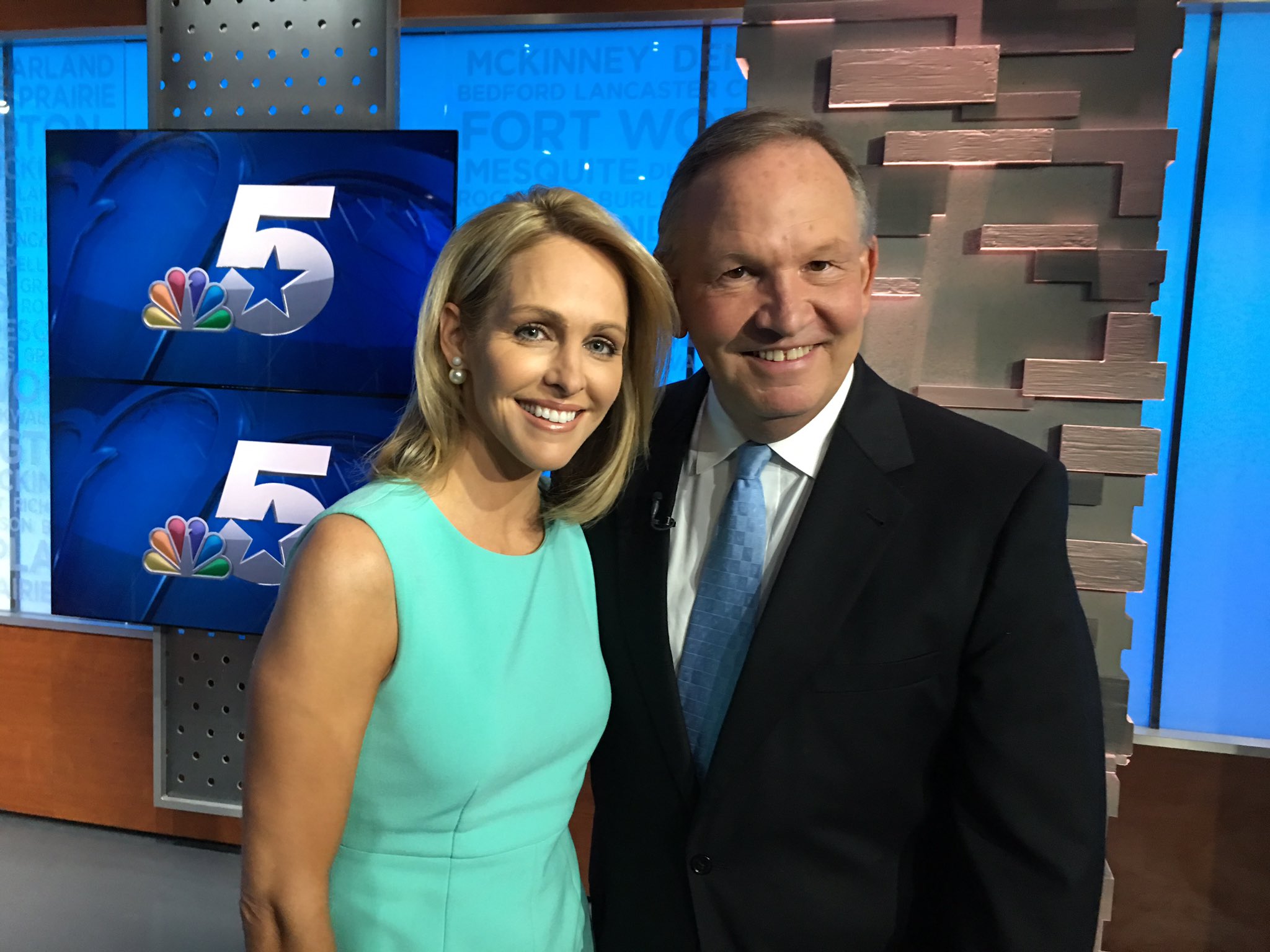 Meredith Land on Twitter "Another reason to love Fridays .. Gary's on