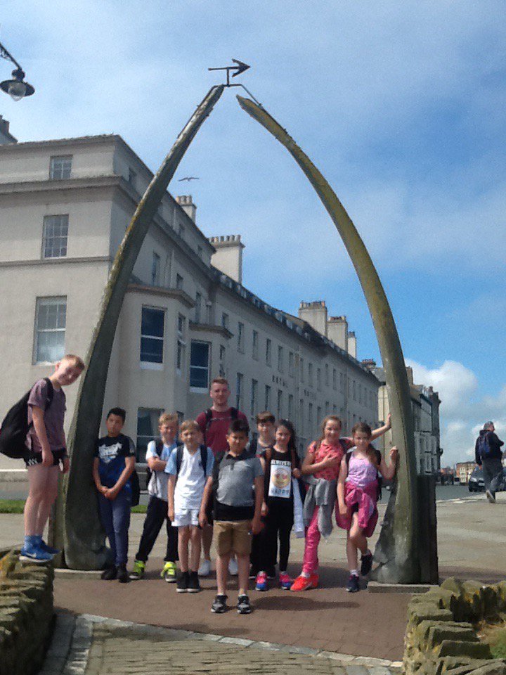 HCPSHawks's tweet photo. Whitby whale jaw bone! So.....why is there a whale jaw bone in Whitby?? https://t.co/EEDvt6Ix0S