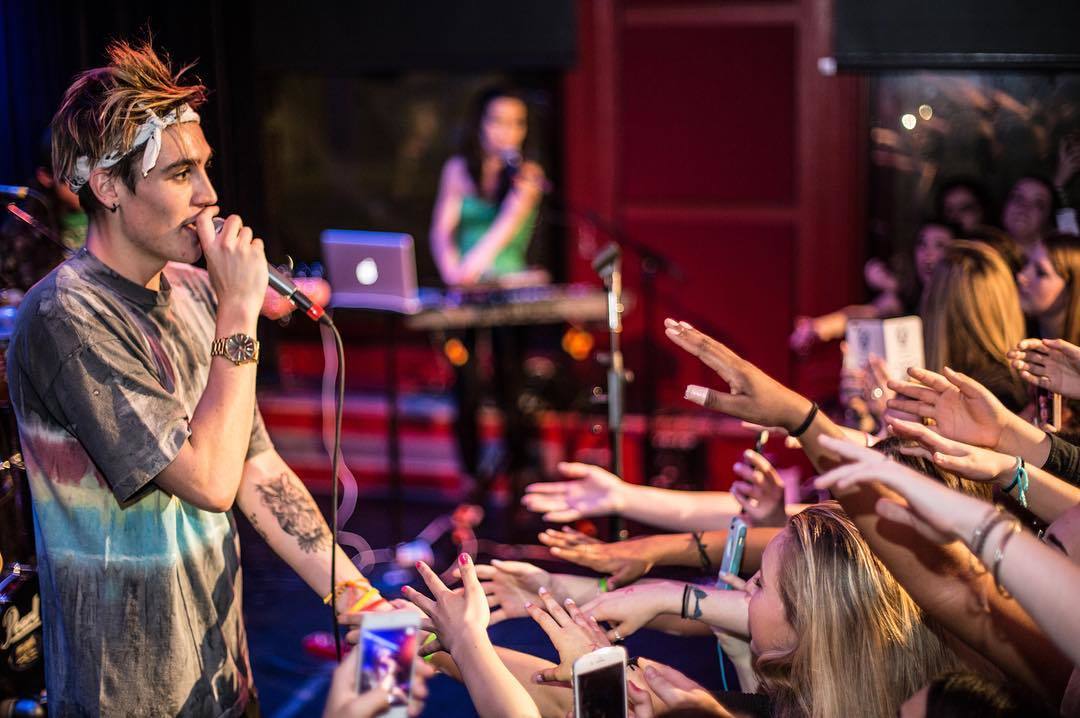 DigiTour's tweet photo. So ready to see @sammywilk perform on #DigitourSummer!! RT if same! 😍🙌 https://t.co/gvnxGsT4yz