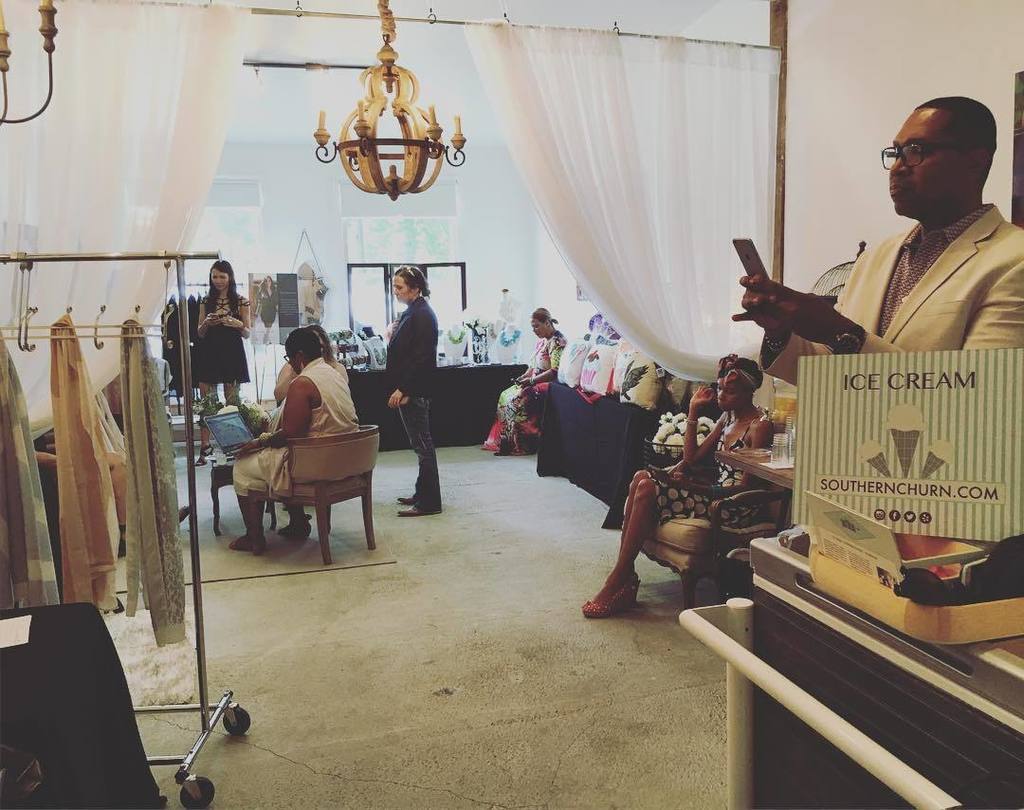 SouthernChurn's tweet photo. Southern Churn is at Studio 118 @thegoatfarm with some great designers @byboweventdesign @… https://t.co/bGfONujdKQ https://t.co/brRJNELD3r