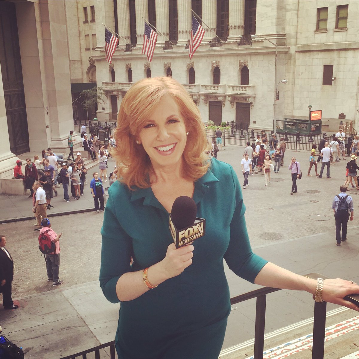 LizClaman's tweet photo. Gearing up 2do a live shot on @greta Van Susteren's @foxnews show. Sorry but paper losses in stock market hit $900B! https://t.co/2B4lXkfMXQ