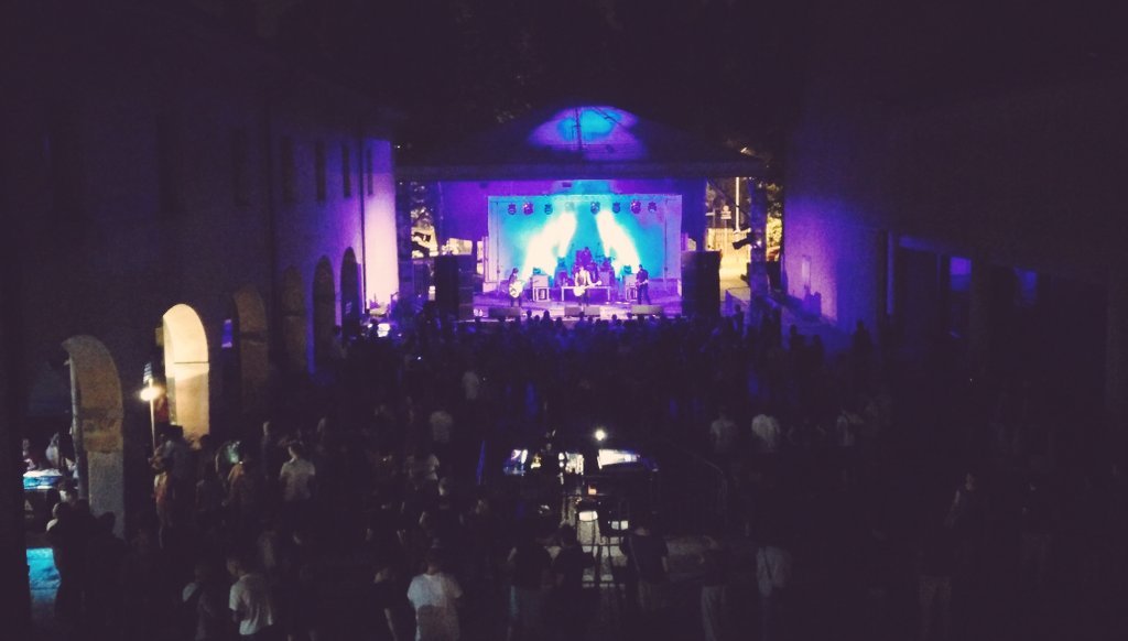 BandzillaFest's tweet photo. I @monacidelsurf ci stanno facendo ballare alla grande 🙌🙌 https://t.co/2u4q16DnhR