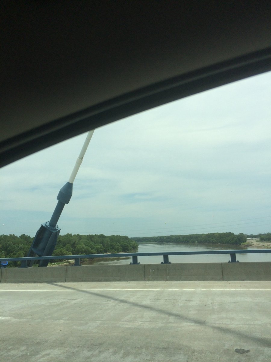 EveryonesGinger's tweet image. Goodbye, Kansas, hello Missouri. #destinationminnesota 
@TheVoiceCasting