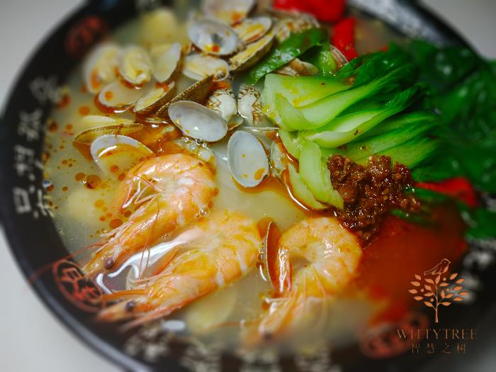 wittytree's tweet image. i make seafood rice noodle yesterday, i want know how much you think? 昨天自己做的海鲜粉，就问大家这碗应该卖多少钱？关注微信zhihuizhishu和微博智慧之树