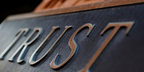 AndersonLawCa's tweet photo. When do you need a trust? We explain in our blog: https://t.co/fL84PTBO0N #BankruptcyTips https://t.co/QsuC5pgwjz