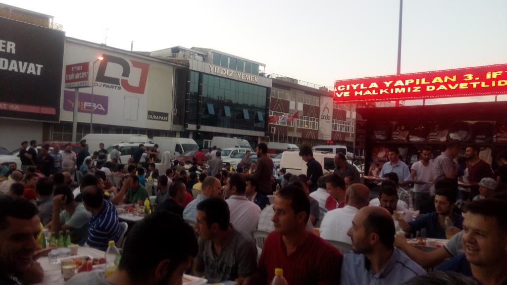 Yeni dukkanimiz iftar yemeğimiz