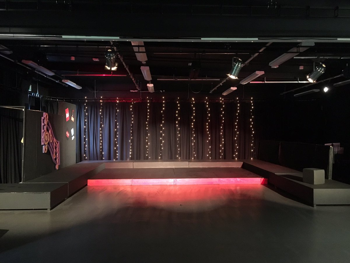 MissFHolgate's tweet photo. Stage finished. Well done for all the hard work this week. Have a well deserved rest (&amp; learn those lines) 🎶🎭 https://t.co/sQxCIiLvZb