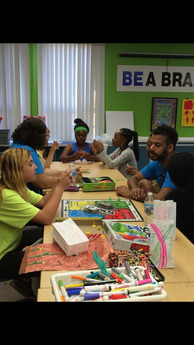 BGClubFlint's tweet photo. Ending week 1 in style! A big thank you to our sponsors.#teachoutsecurity #bluecrosscomplete @LandaalPkg @THFtweets https://t.co/ZmtJQsqbrC