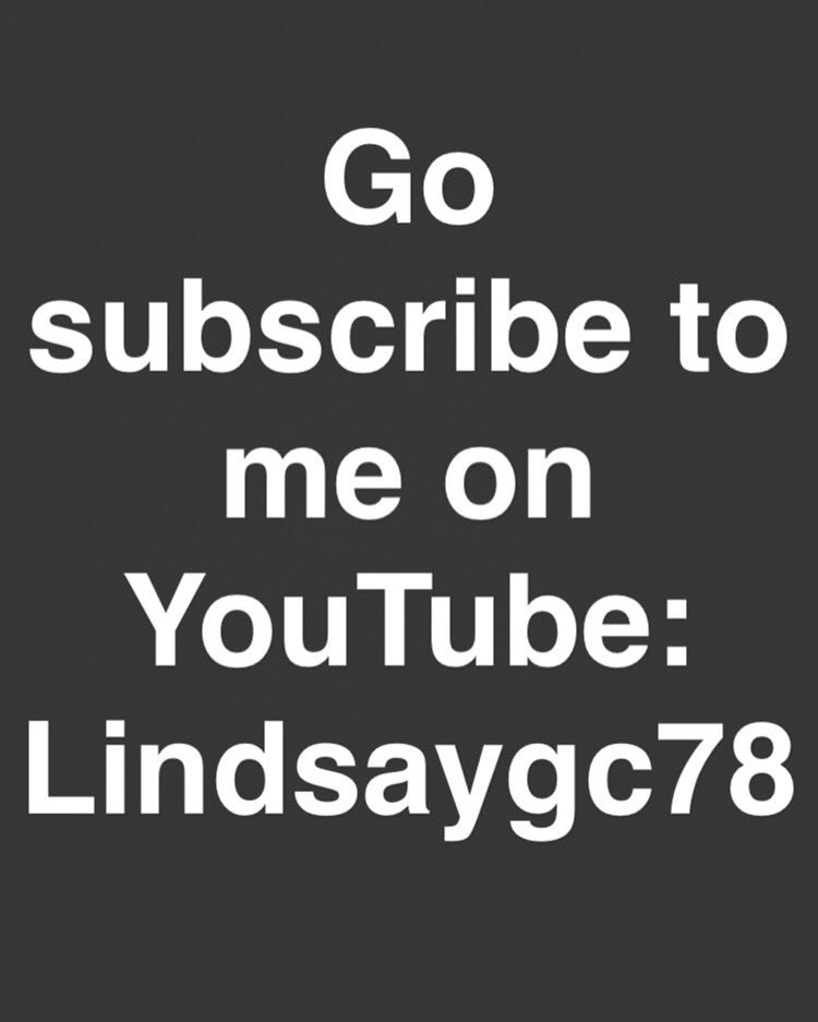 Lindsaygray88's tweet photo. 💚💚 https://t.co/AJn45JOGKx