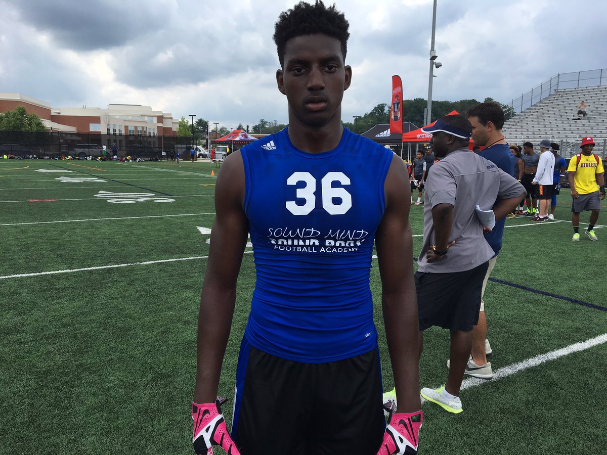 Dr. Henry A Wise 2019 WR Isaiah Hazel tearing up Sound Mind Sound Body DC #SMSBTakeover