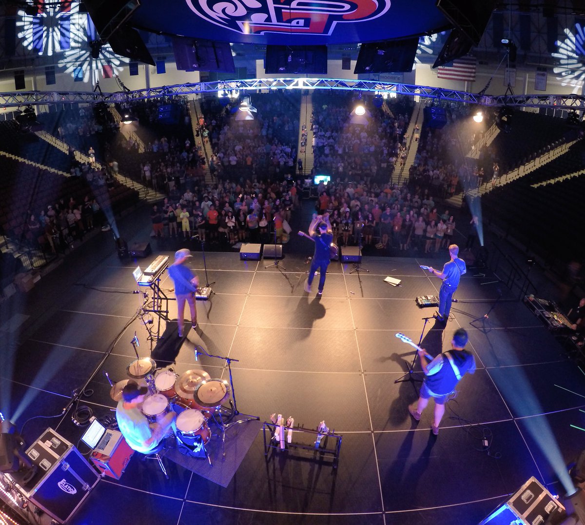 brettperk's tweet photo. Awesome week 2 @FUGECamps @LibertyU! You guys were so much fun! #LUFuge16 #Unashamed https://t.co/izMY4hgxdi