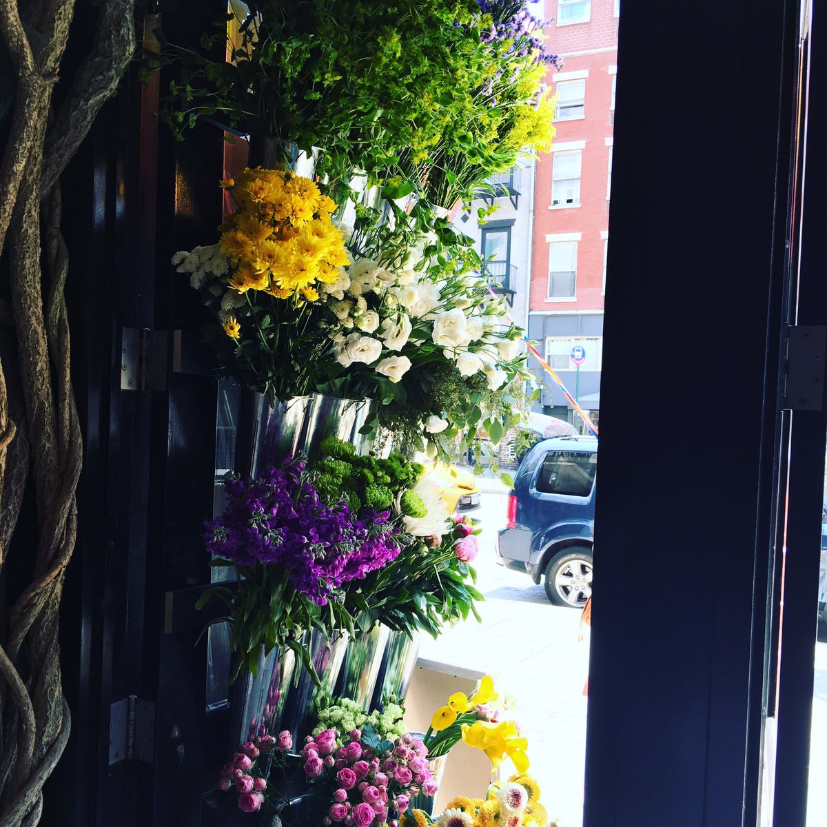 Gansevoort Market tweet media