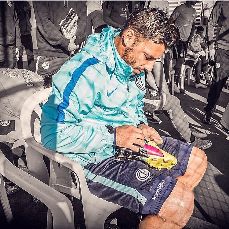 Leo caceres ovelar (@j28leo) on Twitter photo ✌ ✌