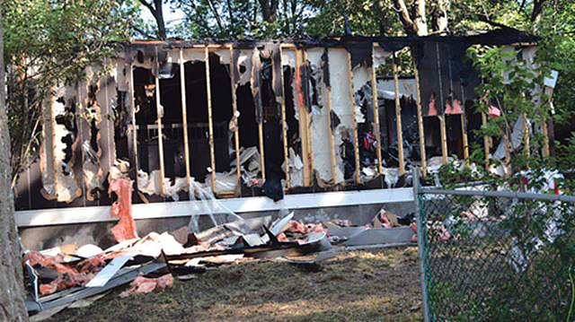 Barking dog saves family from house fire in Constance Bay bit.ly/295iI3n #ottnews