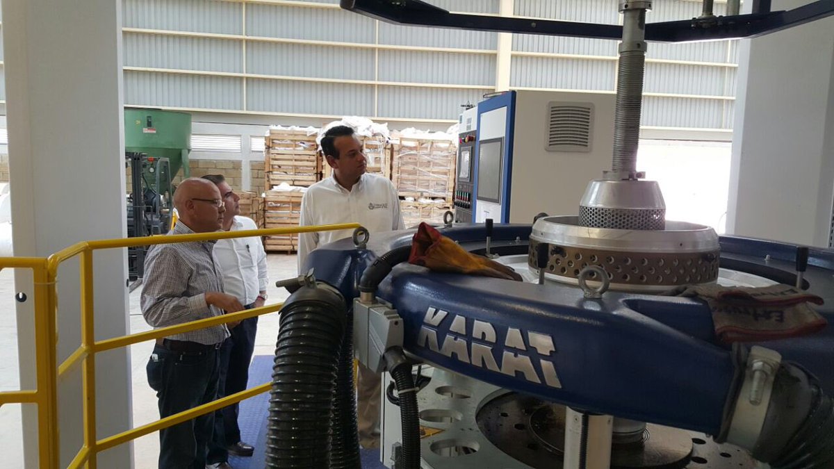 GerMancillaA's tweet photo. Inversiones en plásticos llegan a @Coatzacoalcos FFS Filmes Mexicanas 40 mdd #MilGrandesEmpresas @SEDECOP https://t.co/wemQSD7yQA