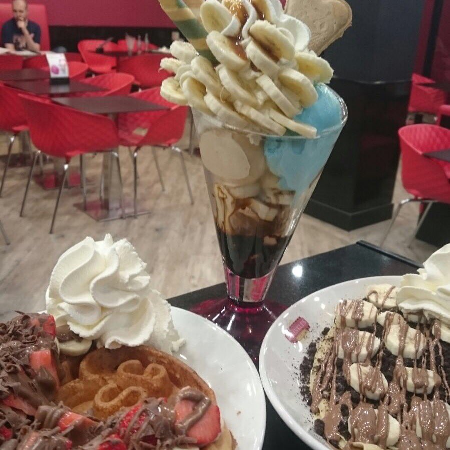 SprinklesGelato's tweet photo. The Choice Is Yours #sprinklestime #sprinklesgelato #sprinkles https://t.co/xuYAUA38KY