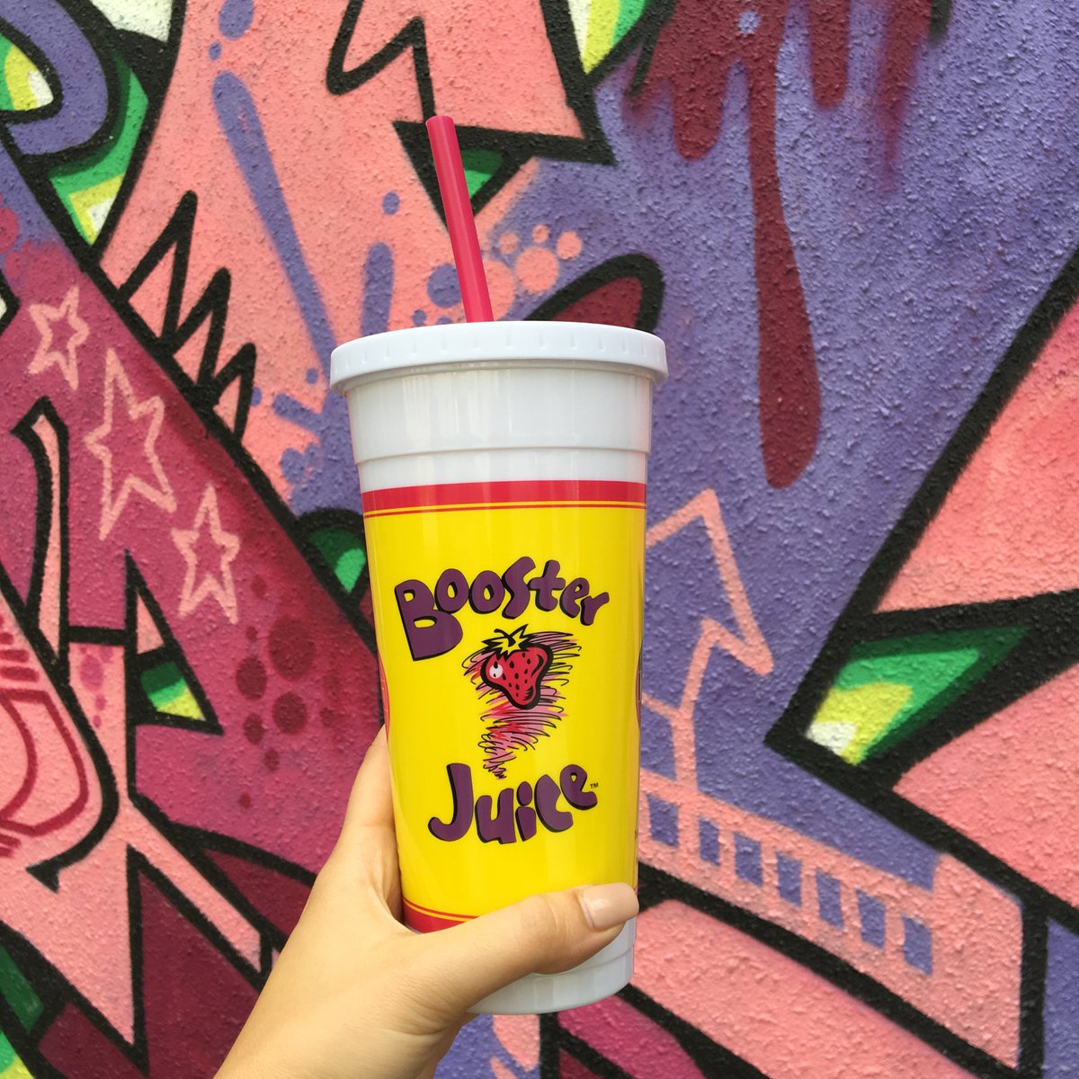 WhitecapsFC's tweet photo. Kickoff the weekend right: with a Booster Juice prize pack!

RT &amp; follow @boosterjuicefor a chance to win👍 https://t.co/GlCJpCbXDF