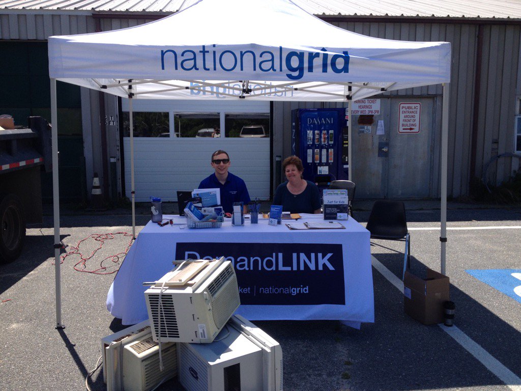 JamesBellNGrid's tweet photo. Keep the old ACs coming! @nationalgridus @DLNantucket #Nantucket https://t.co/KQo4eStTsX