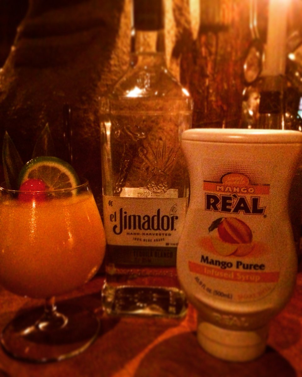 AlohaLiverpool's tweet photo. @eljimadoruk Frozen Mango Margaritas at the bar now &amp; forever #tiki #MargaritaMadness #cocktails https://t.co/v2TGXAUDKC