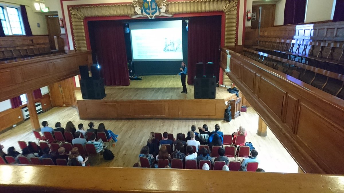gucaps16's tweet photo. @ASleepyWanderer Zak and Danielle giving talks on the physics of Interstellar, The Martian and Harry Potter https://t.co/K3rUBTbBrB