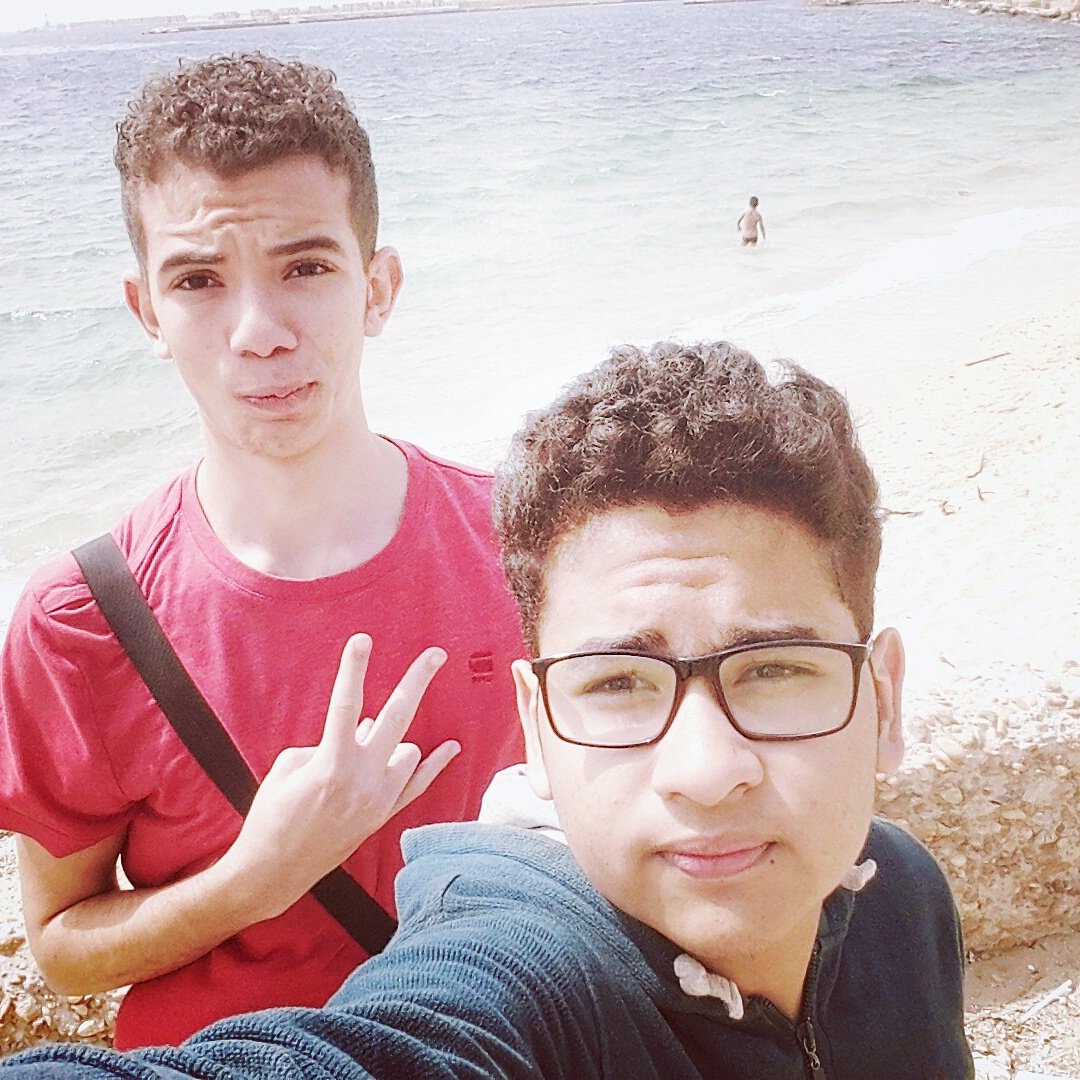 abdo7ab4y's tweet photo. 😍😜😎 https://t.co/JFoi7dHDFo