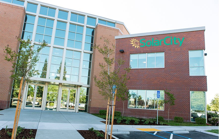 CBSRNews's tweet photo. Breaking: @Tesla Makes Offer to Buy @SolarCity, Largest #Solar Company In #USA https://t.co/w0q0gESbn6 https://t.co/kZViZ1E9uZ