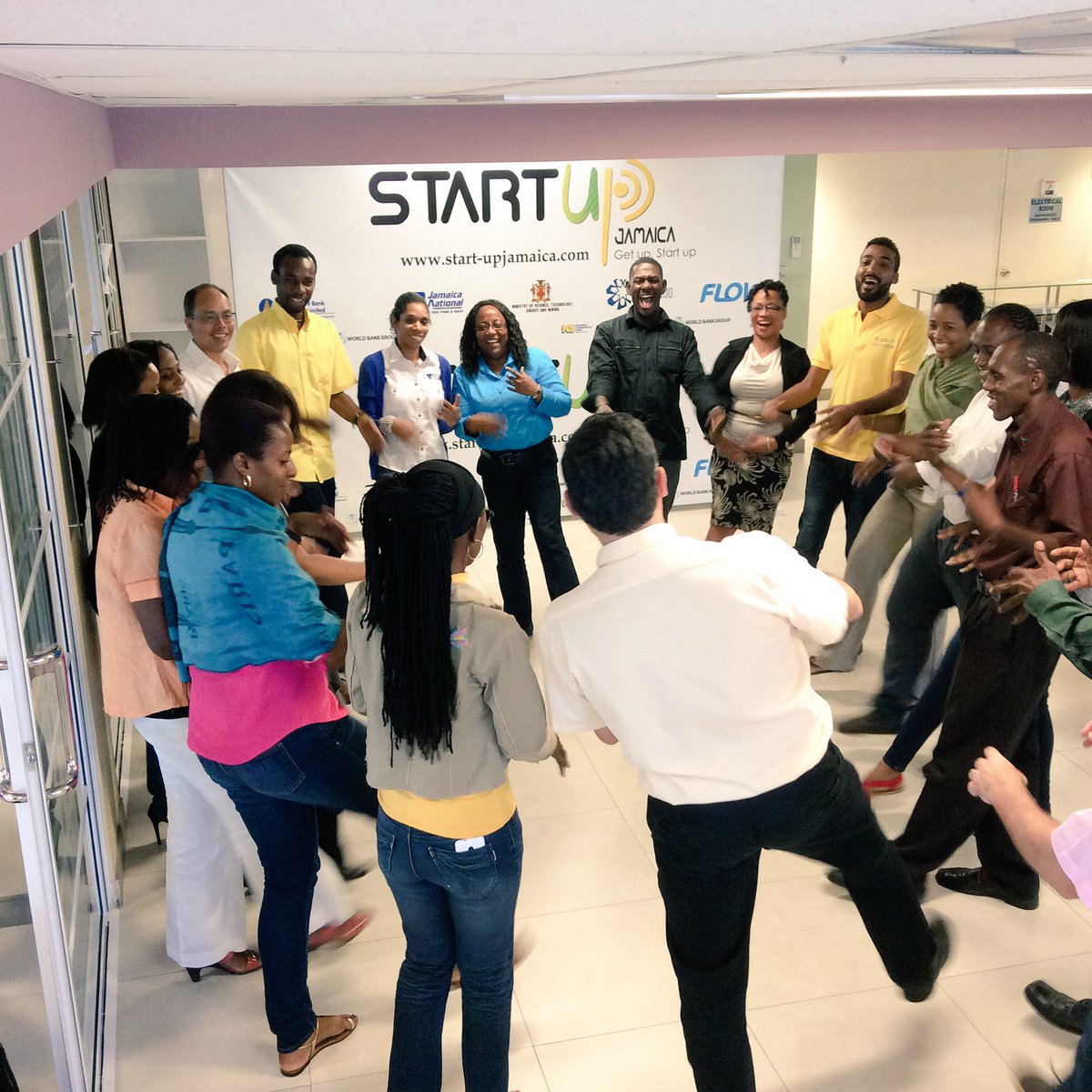 Oh Yes! We're having fun in the @infoDev #ACStartup training! Thanks <a href="/Start_Up_Ja/">Start-Up Jamaica</a> @bizzottofloripa <a href="/cyammal/">Cesar Yammal</a> !!