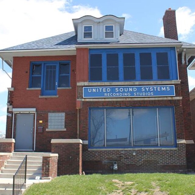 We are offering $10 tours this weekend!  Reserve your spot by calling the office.... tmi.me/1feCeJ