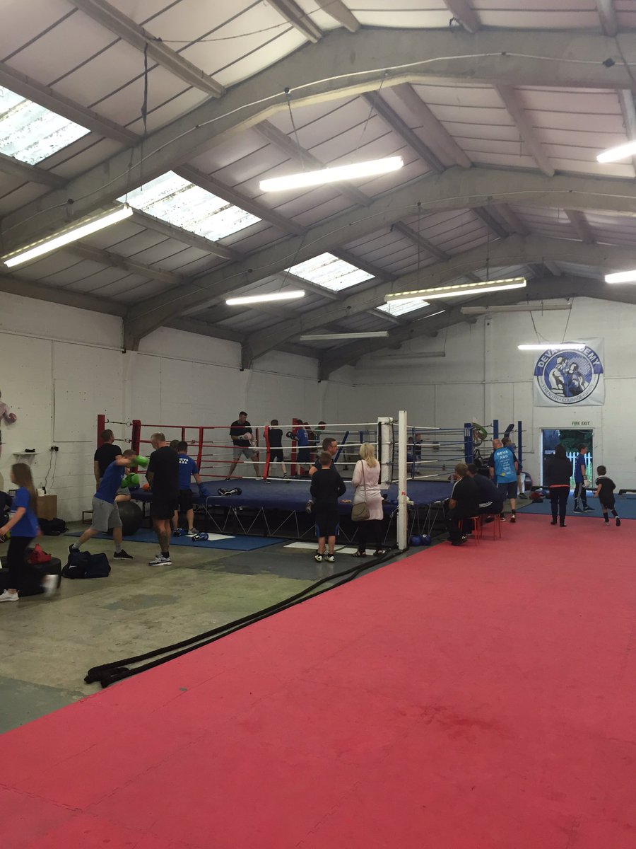 capevillafc's tweet photo. Lads are working hard with the 24 spar @PaulGoodhall raising money for Erin Cross #devaabc #boxing https://t.co/daosUosPui